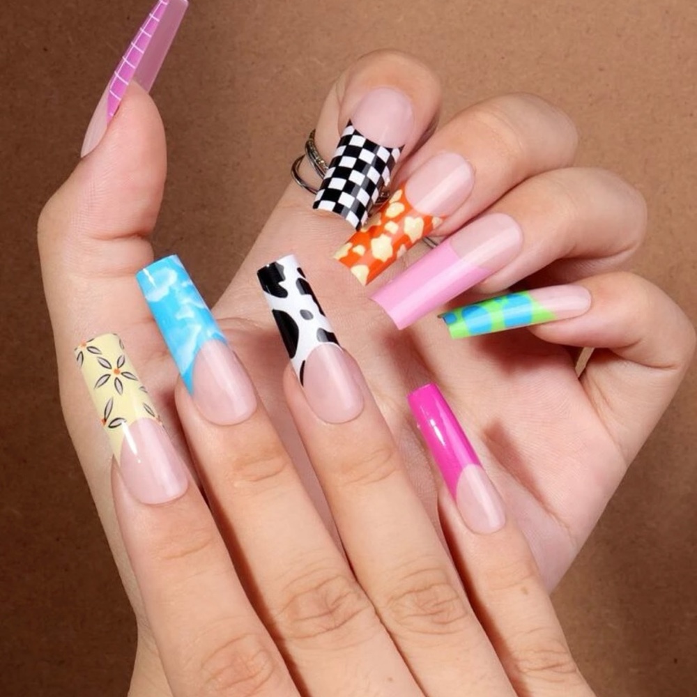 Press On Nails Kit